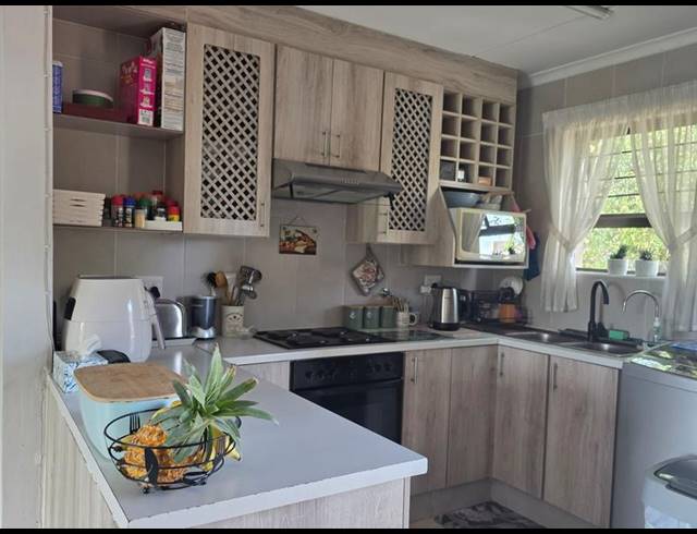 3 BEDROOM TOWNHOUSE FOR SALE IN SUNNINGHILL